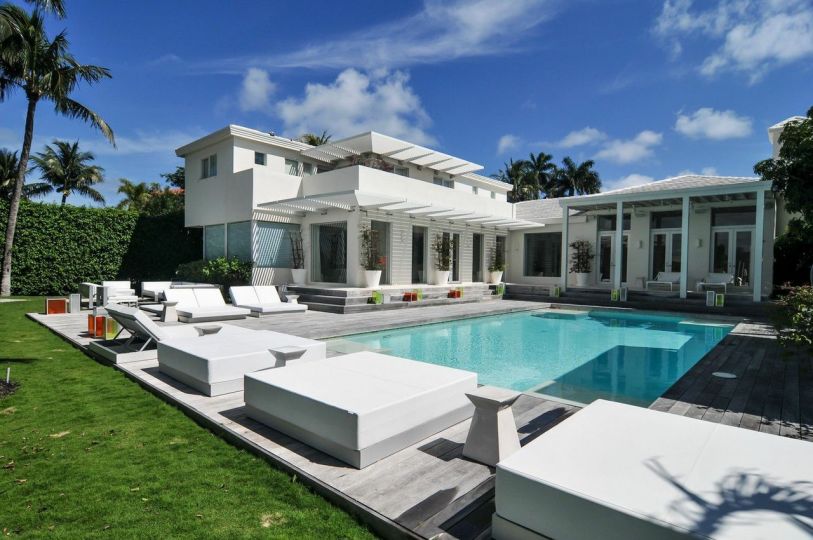 Shakira vendrait sa sublime villa sur l'eau de Miami Beach pour $12,9 millions!