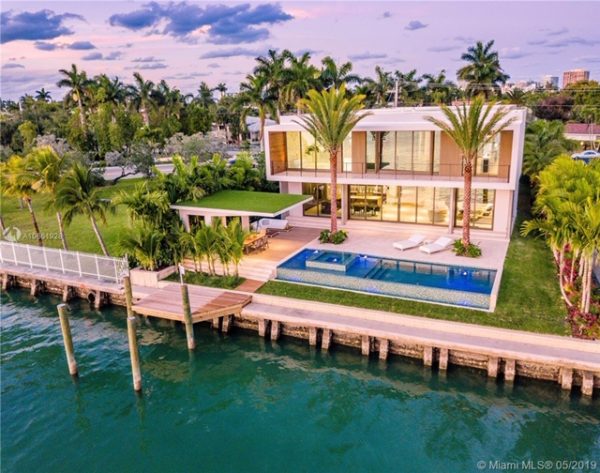 Villa très grand luxe Miami - Une nouvelle villa de rêve sur la baie de ...
